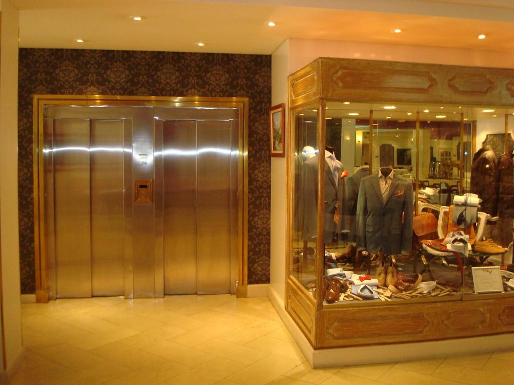 Centuria Hotel Buenos Aires Zewnętrze zdjęcie